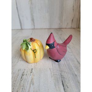 Red‎ Cardinal bird pumpkin fall salt pepper shaker decor set